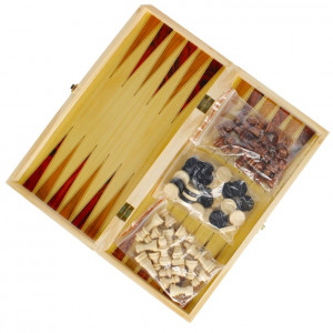 Dřevěné šachy a backgammon v krabičce